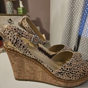 Wedge sandal with ankle strap